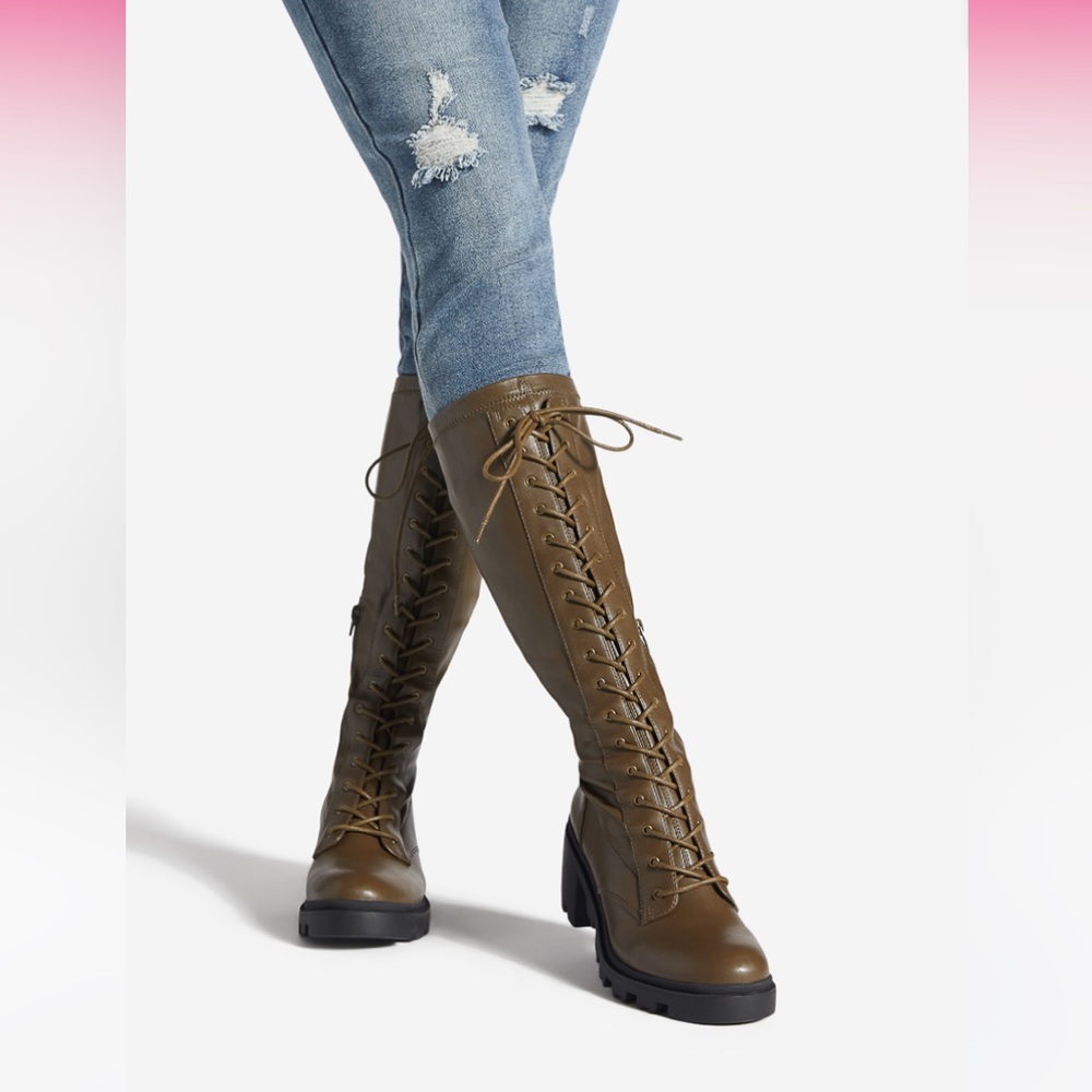 Balan Lug Sole Boot by Shoe Dazzle Dark Olive Night 8.5 Phyllida Flat Boots